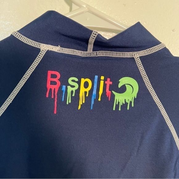 B. Split Rash Guard Navy Blue - Picture 8 of 12